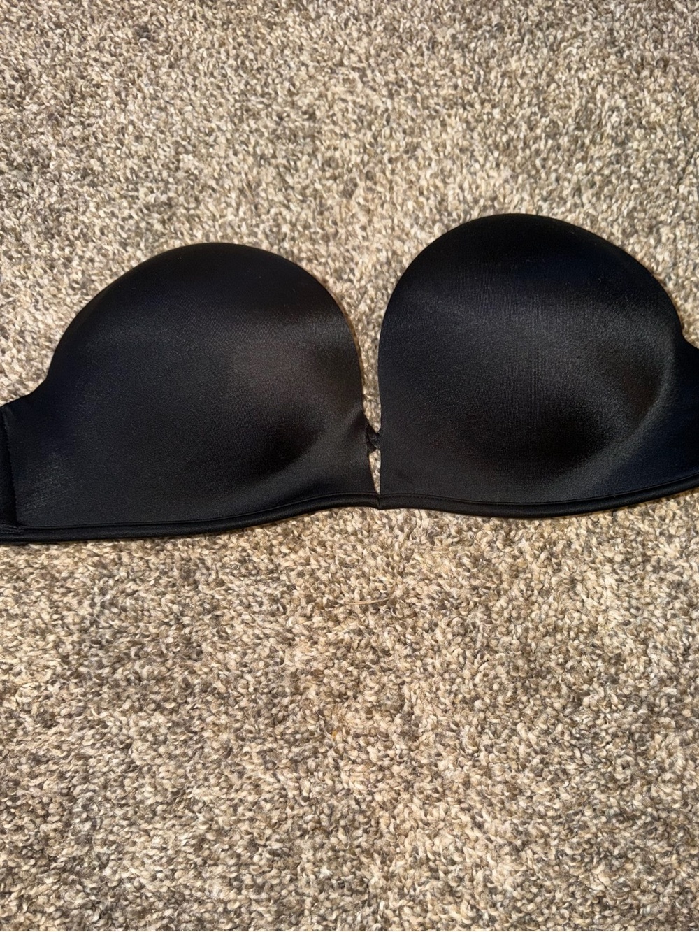 Victoria's Secret Women's Bombshell 32B Black No Straps Excellent Condition